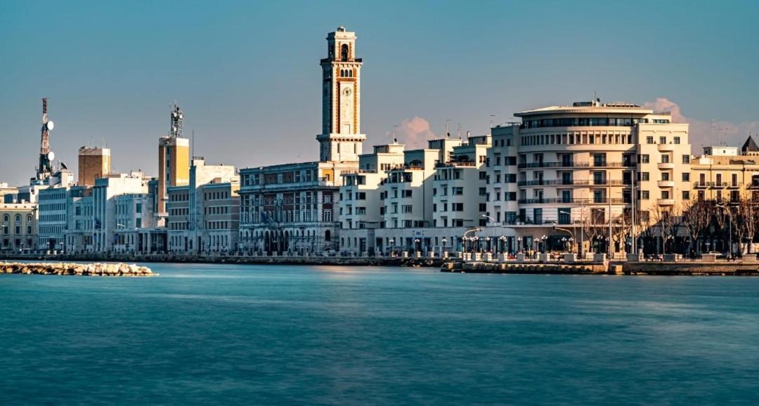 Appartamento Con Cortile A 30 Mt. Dal Mare Bari Exteriör bild