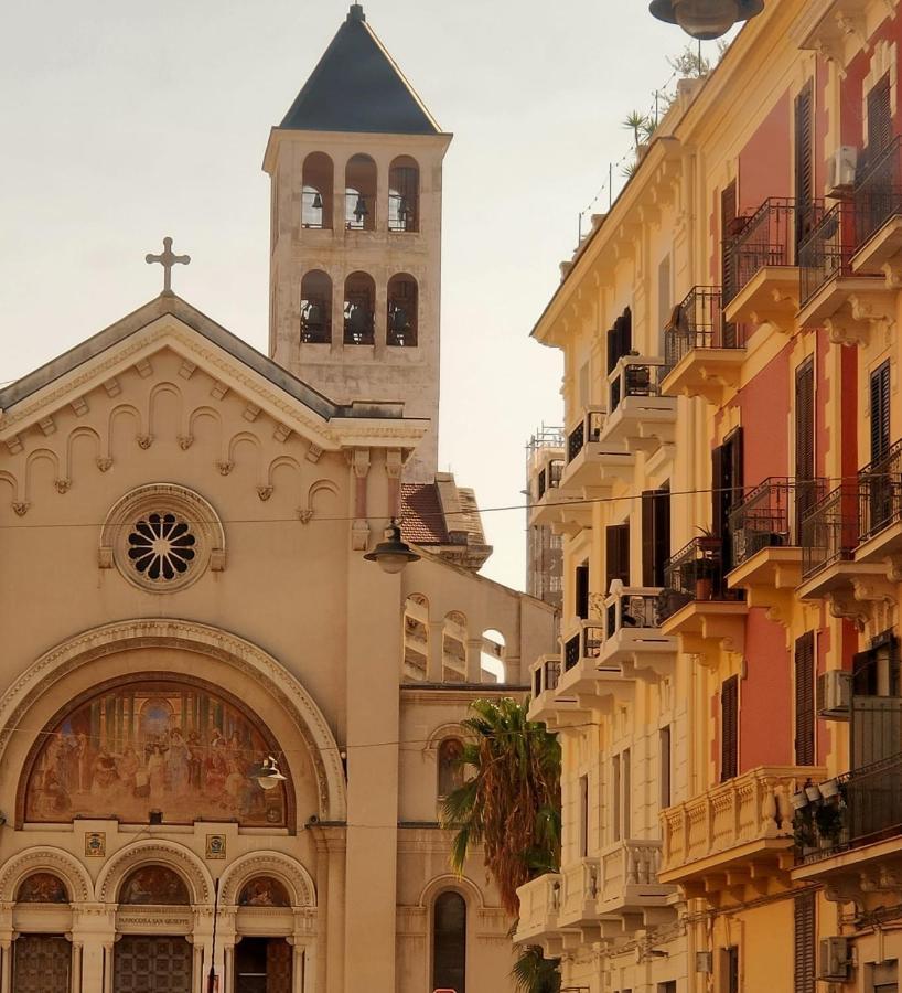 Appartamento Con Cortile A 30 Mt. Dal Mare Bari Exteriör bild